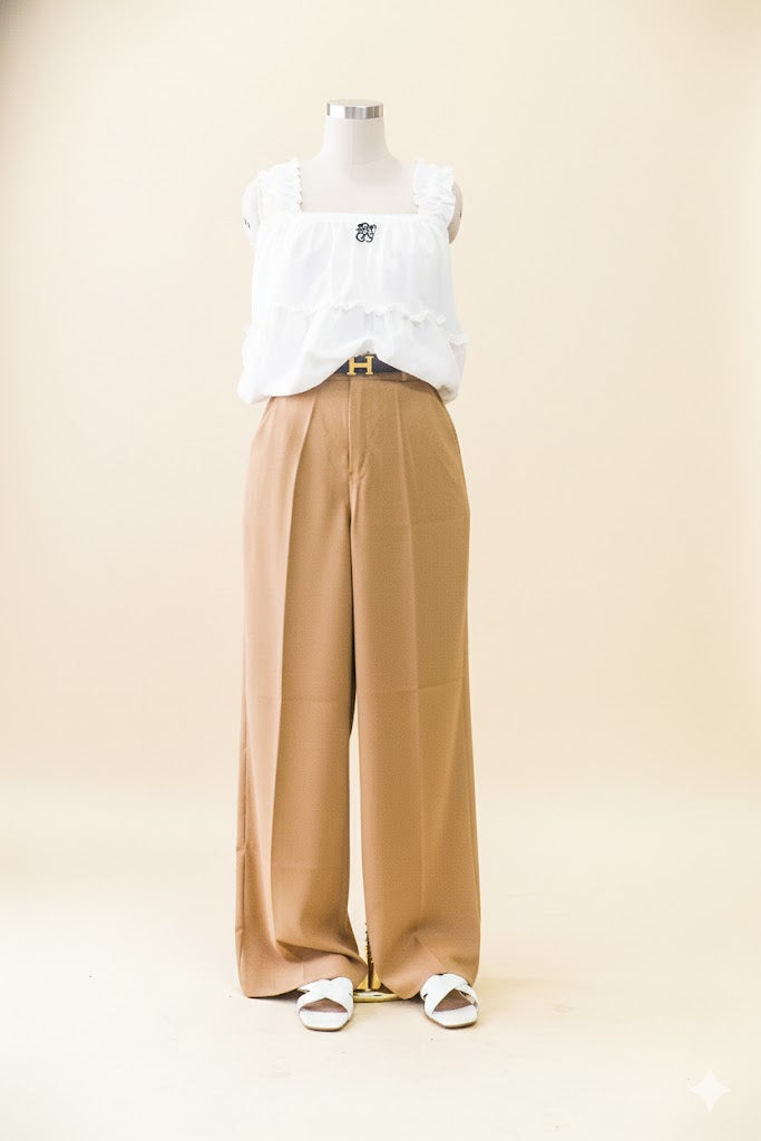 Timeless Brown Pleated Trousers!