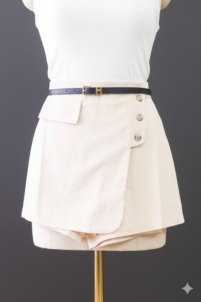 Chic Commander Skort!