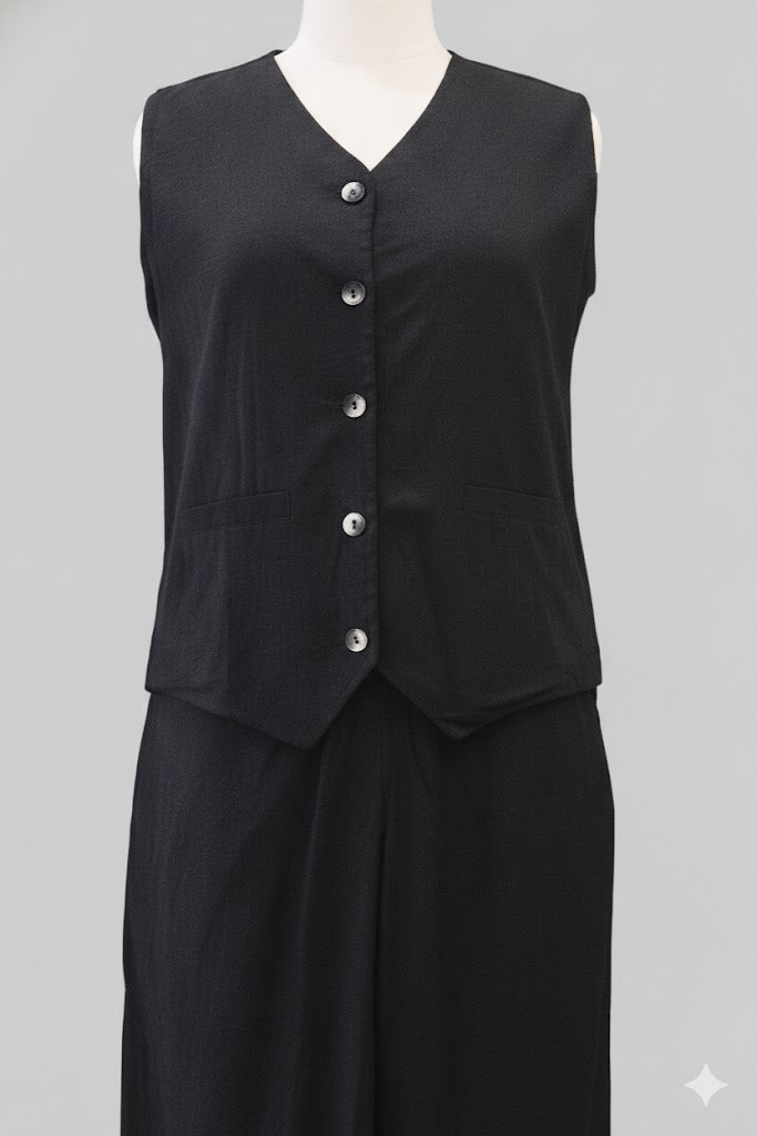 Tailored Noir Vest & Trouser Set!