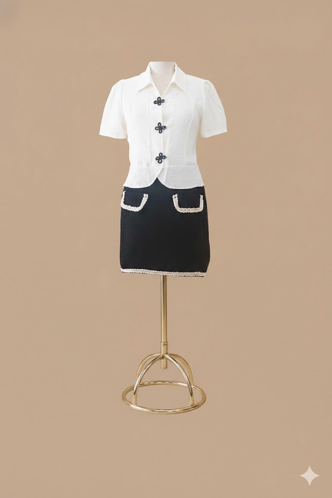 French Chic Puffed Sleeve Blouse!